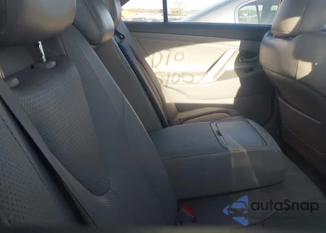 2011 Toyota Camry Se V6 z USA, uszkodzony, nr VIN 4T1BK3EK3BU625109